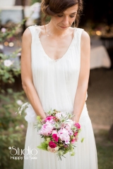 Création de robe de mariée en crêpe et tulle de soie Sylvie Mispouillé