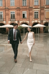robe-de-mariee-haut-dentelle-et-jupe-fendue