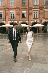 robe-de-mariee-haut-dentelle-et-jupe-fendue